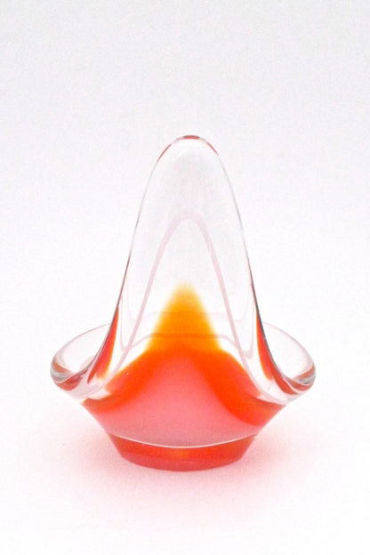 Flygsfors 'Coquille' bowl in orange - Paul Kedelv