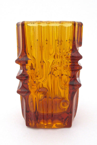 Sklo Union amber vase by Vladislav Urban