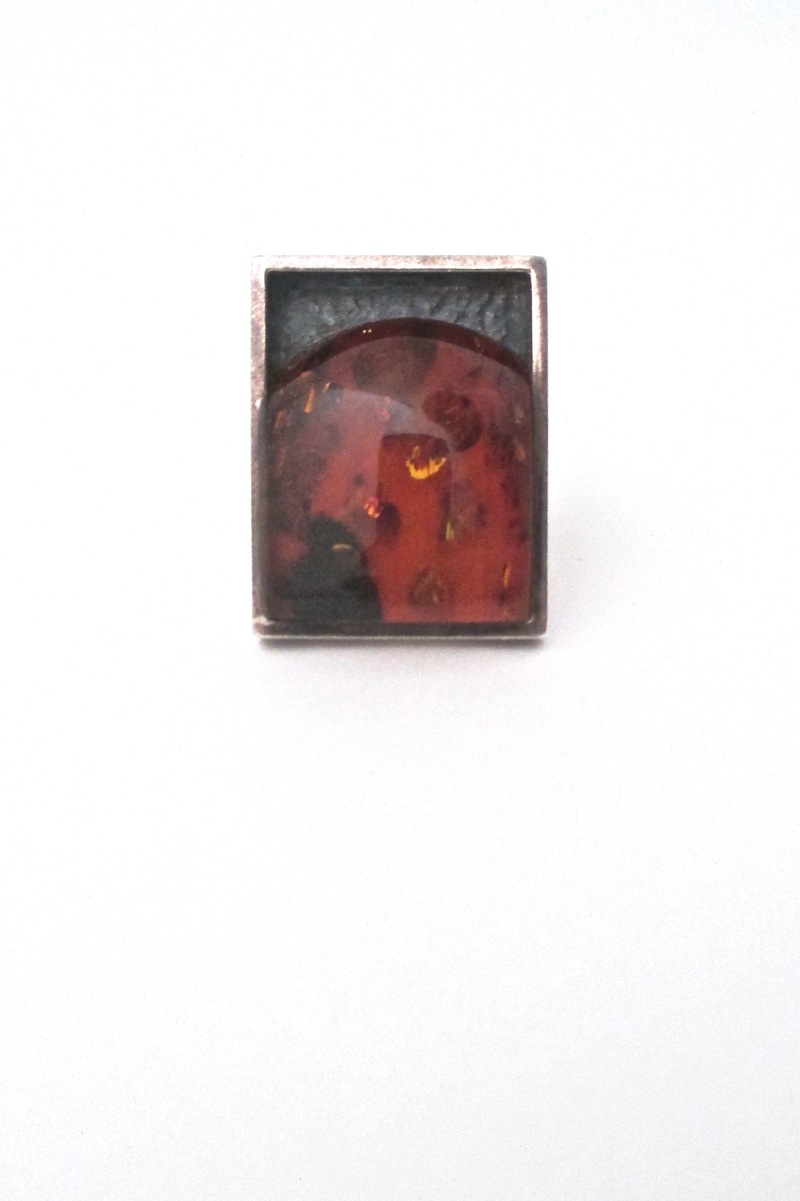 detail Mariusz Gliwinski Poland extra large silver amber ring Modernist design