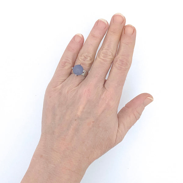 scale Elis Kauppi Kupittaan Kulta Finland vintage silver chalcedony rolling sphere ring Scandinavian Modernist jewelry design