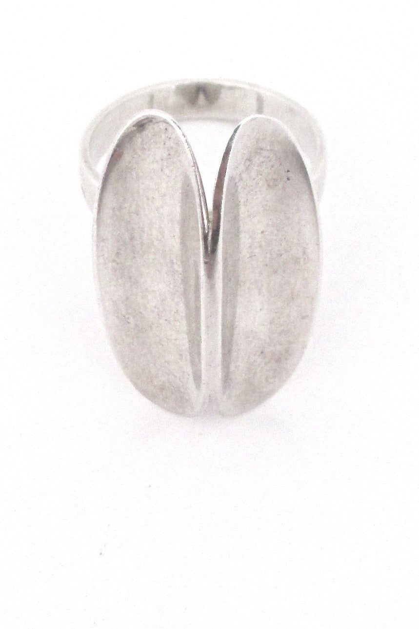 detail Poul Warmind Denmark vintage Scandinavian Modern mid century silver large scale ring