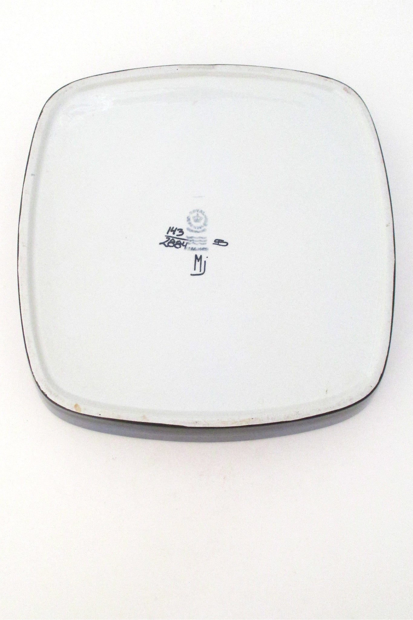Royal Copenhagen large Tenera bird dish by Marianne Johnson