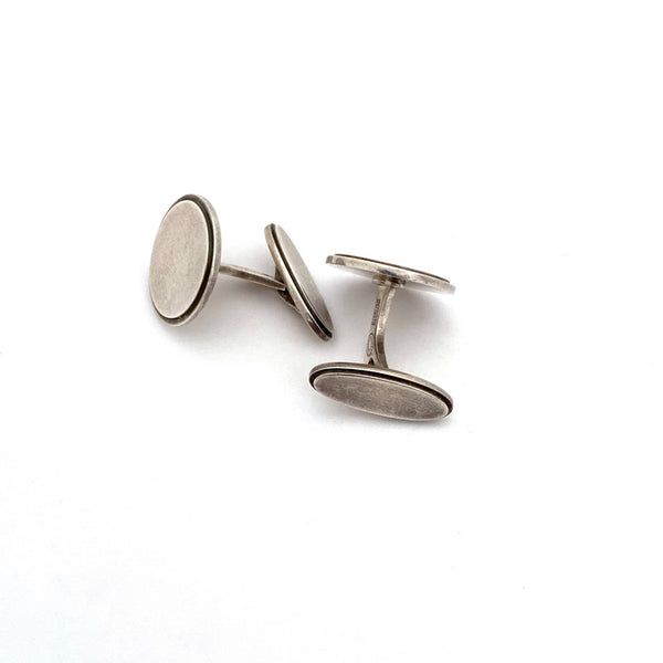 detail Georg Jensen Denmark vintage silver cufflinks 54 by Henry Pilstrup Scandinavian Modernist jewelry design