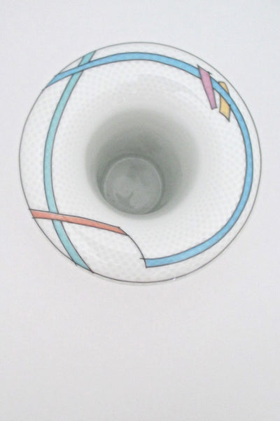 detail Tapio Wirkkala Dorothy Hafner Century New Wave small vase for Rosenthal vintage post modern design