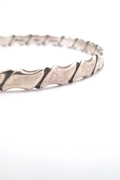 detail Hans Hansen Denmark vintage folded silver heavy bangle bracelet Scandinavian Modernist design