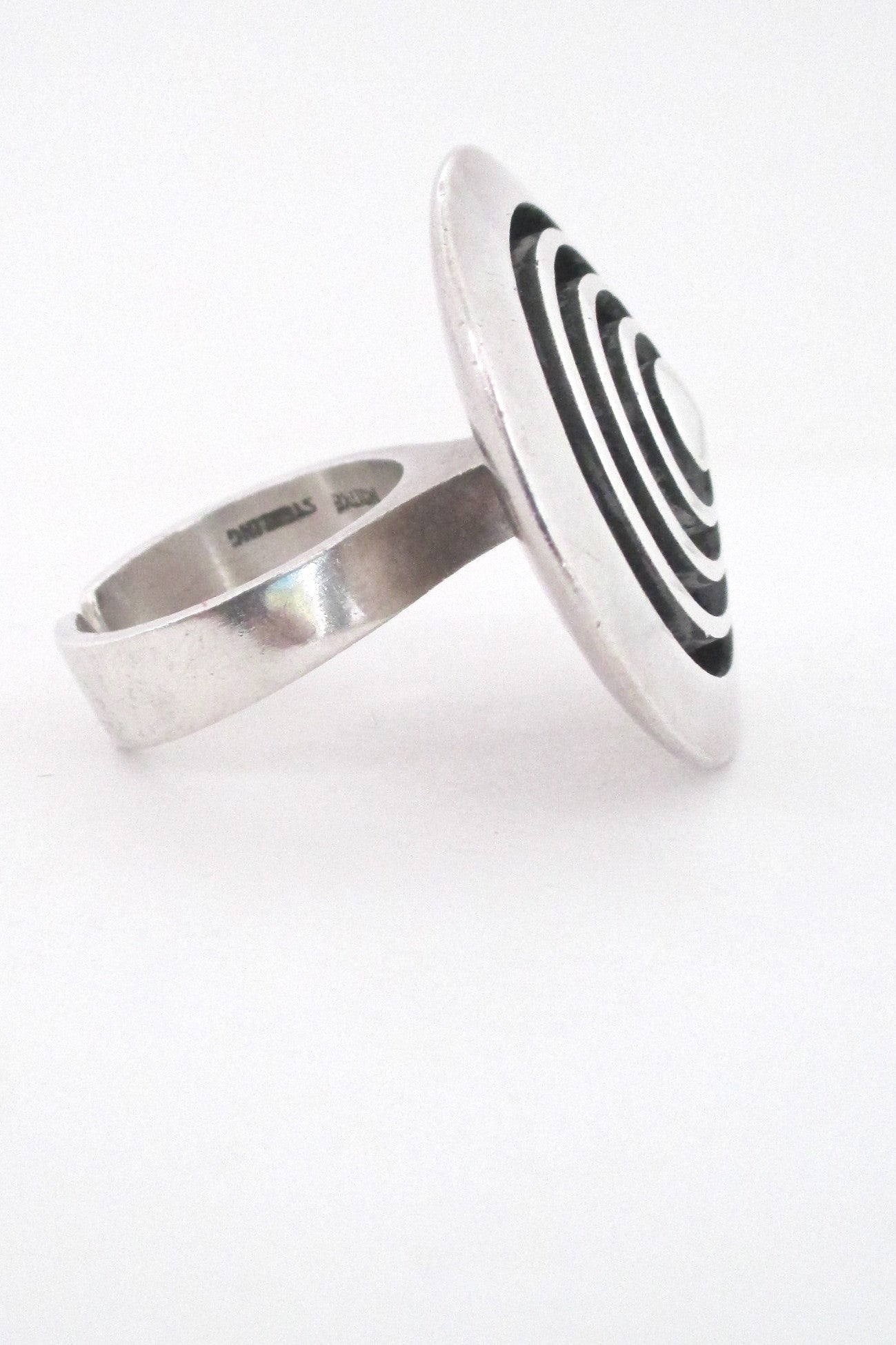 profile Uwe Moltke Denmark vintage Scandinavian Modernist op art large silver ring