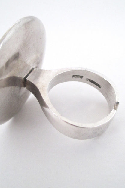 Uwe Moltke large op art ring