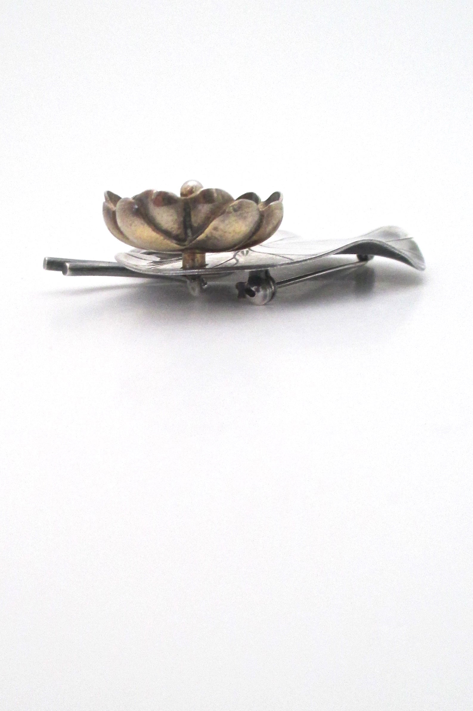 profile Anton Michelsen Denmark vintage dimensional silver large lily pad brooch