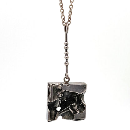 detail Jorma Laine Kultateollisuus Ky Finland vintage large sculptural pendant necklace Scandinavian Modernist jewelry design