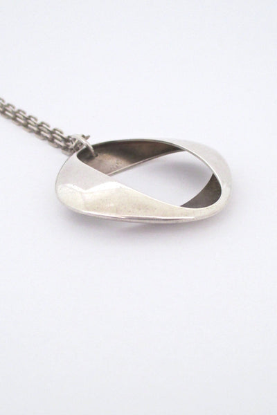 Georg Jensen pendant necklace #368 - Henning Koppel