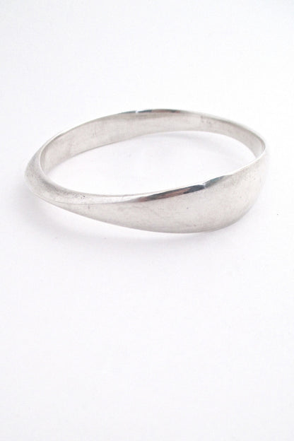 detail David Andersen Norway vintage Scandinavian Modern heavy silver bangle bracelet