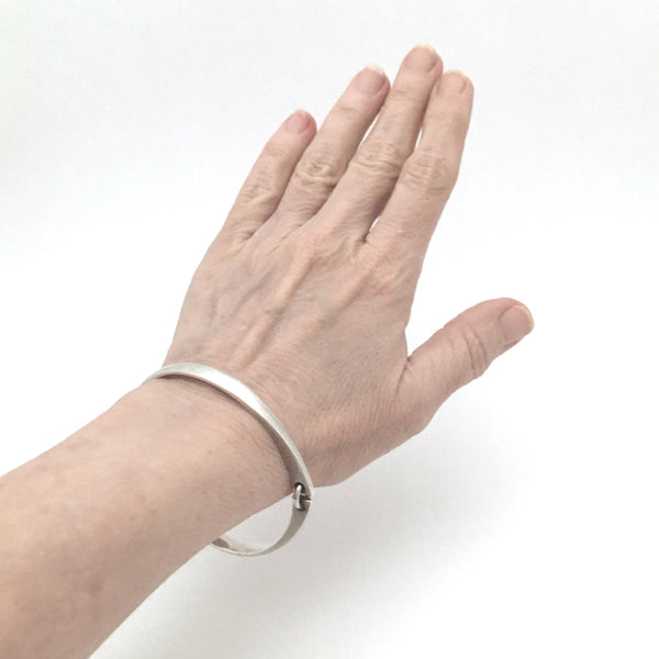Hans Hansen hinged silver bangle bracelet #218 ~ Bent Gabrielsen