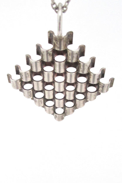 Elis Kauppi 'wave grid' pendant necklace