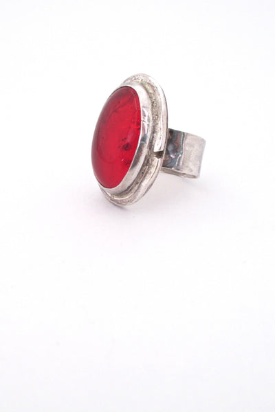 detail Rafael Alfandary Canada vintage brutalist sterling silver large red glass stone ring