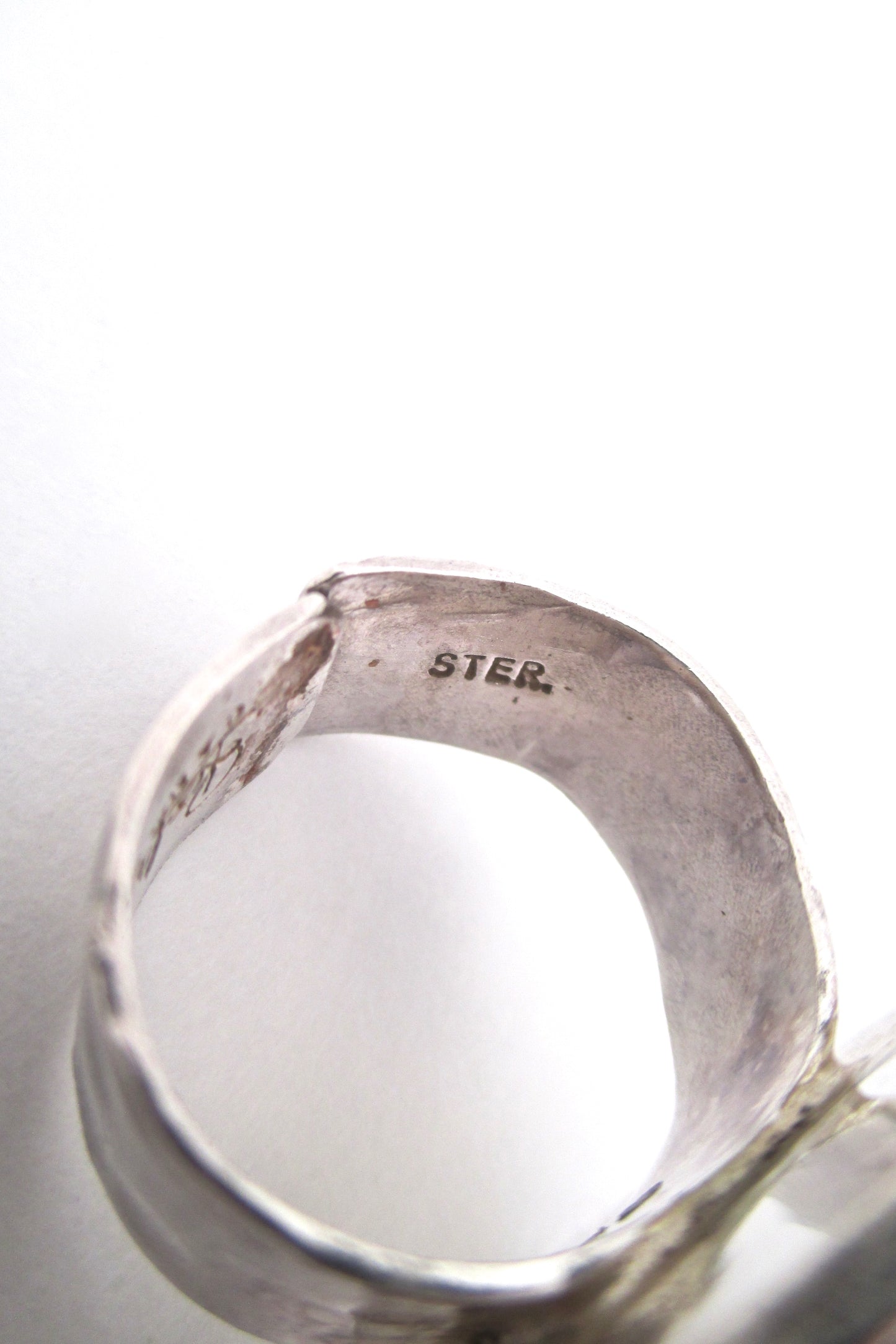 Rafael Canada sterling ring - clear red