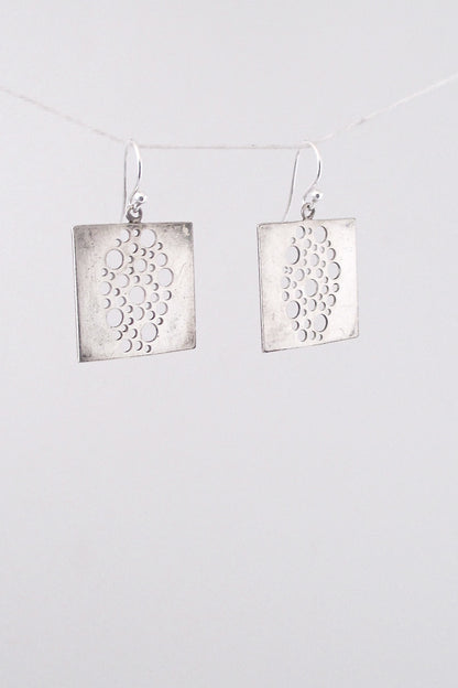 detail Liisa Vitali for Nils Westerback vintage modernist silver Pitsi earrings 1970