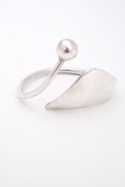 Bent Knudsen heavy silver hand wrought bracelet