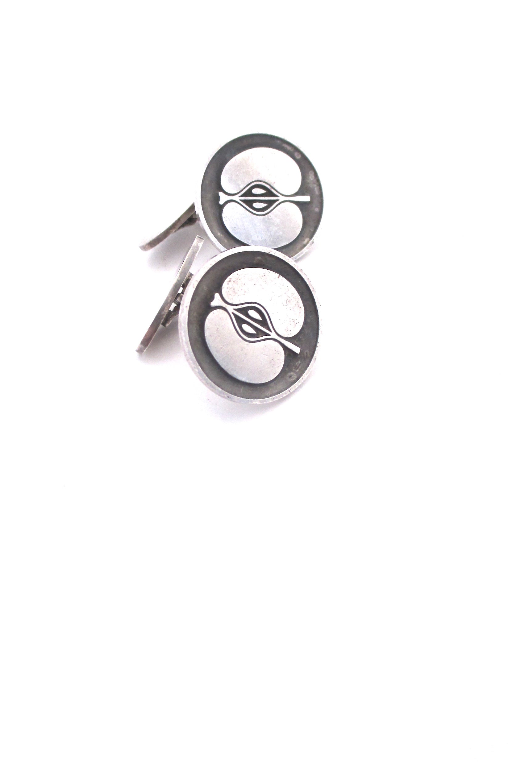 detail Georg Jensen Denmark silver apple cufflinks # 111 Scandinavian Modernist design vintage jewelry