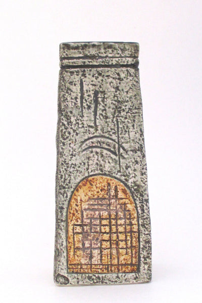 front Troika Cornwall vintage brutalist vase by Anne Jones 1976 or 77