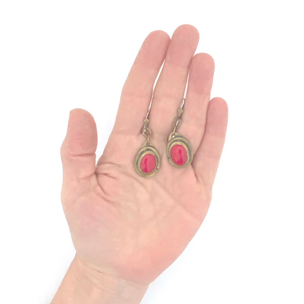 scale Rafael Alfandary Canada vintage brutalist brass opaque bright red glass drop earrings