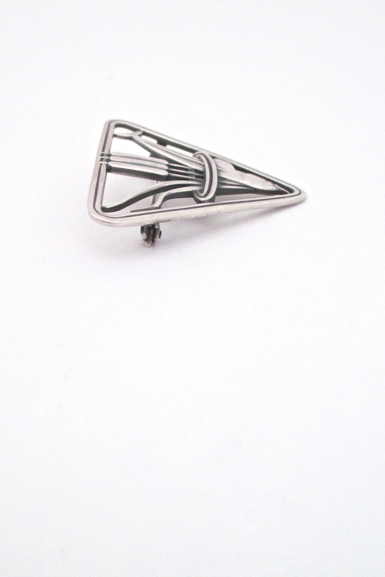 profile Georg Jensen Denmark vintage silver diving dolphin brooch 257 by Arno Malinowski 