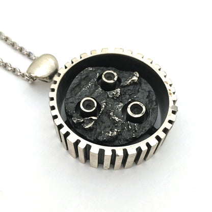 detail Guy Vidal Canada vintage large brutalist pewter pendant necklace rare Modernist jewelry design