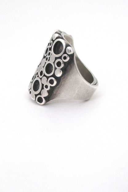 detail Marianne Berg for Uni David Andersen Norway large heavy silver modernist circles ring