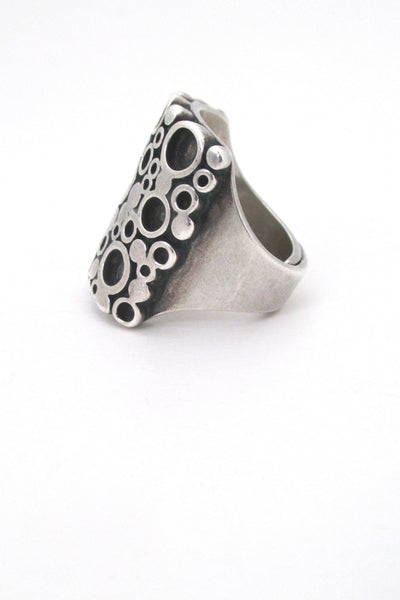 detail Marianne Berg for Uni David Andersen Norway large heavy silver modernist circles ring