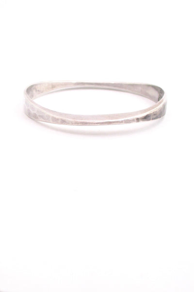 profile Tone Vigeland Plus Studios Norway heavy hammered silver bangle bracelet Scandinavian Modernist design vintage jewelry