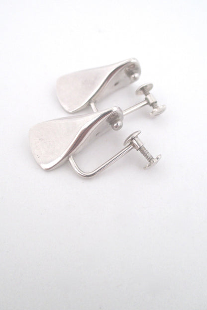 detail Georg Jensen Denmark vintage Scandinavian Modern silver earrings 116B by Edvard Kindt-Larsen