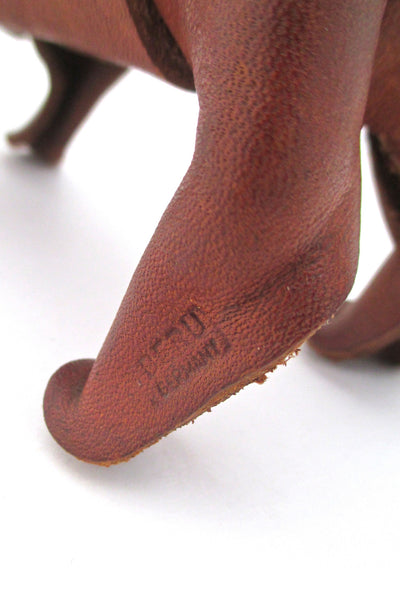 Deru Germany sculpted leather dog ~ great patina