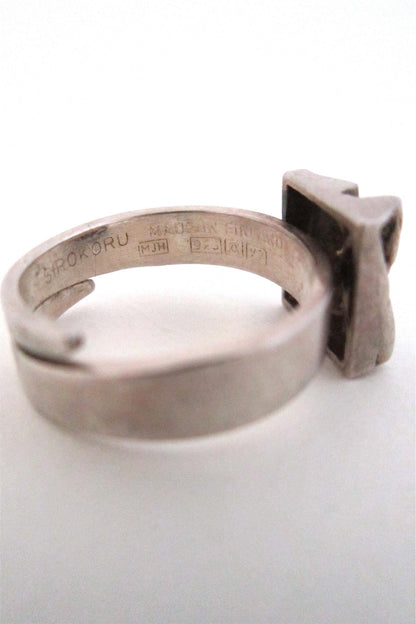Matti Hyvarinen 'bark square' ring