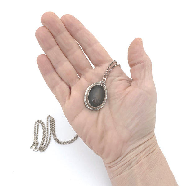 detail scale Rafael Alfandary Canada vintage sterling silver mood stone pendant necklace Canadian jewelry design