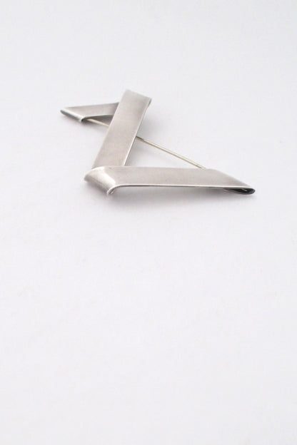 profile Hans Hansen Georg Jensen Denmark vintage large silver ribbon brooch Scandinavian Modern design jewelry