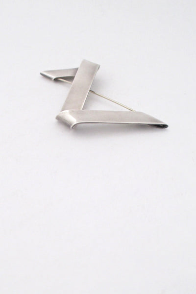 profile Hans Hansen Georg Jensen Denmark vintage large silver ribbon brooch Scandinavian Modern design jewelry