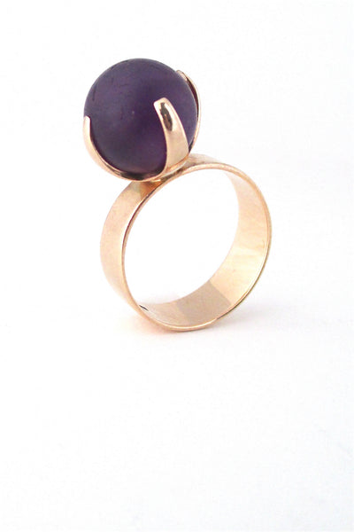 Elis Kauppi for Kupittaan Kulta vintage Scandinavian Modernist 14k gold amethyst ring