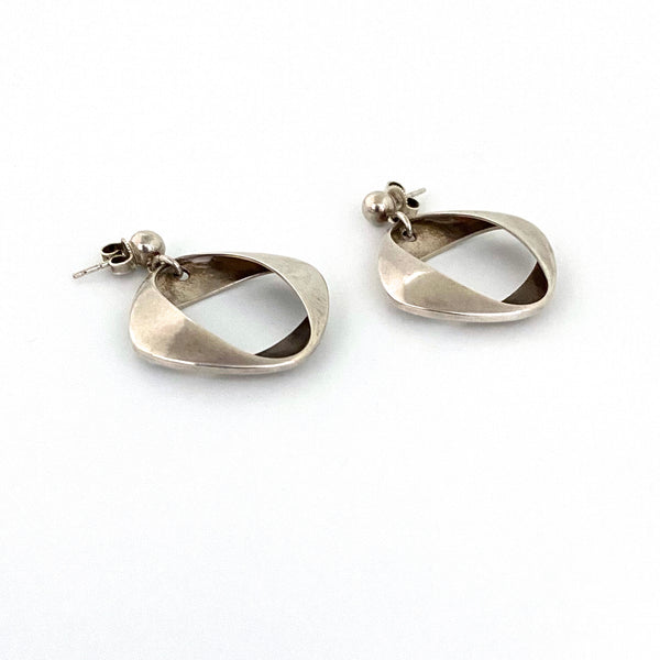 detail Georg Jensen Denmark vintage silver drop earrings 190 Henning Koppel Scandinavian Modernist jewelry design