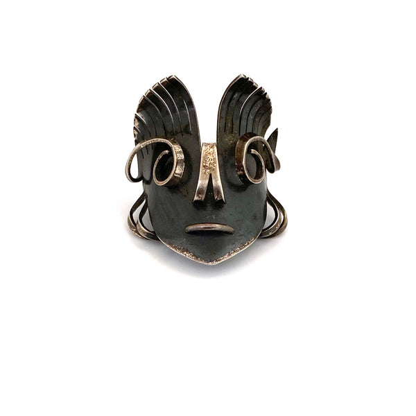 Modernist silver dimensional face mask brooch ~ Germany