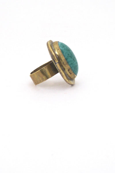 profile Rafael Alfandary Canada vintage brass speckled green glass large ring