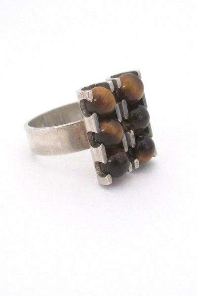Elis Kauppi for Kupittaan Kulta Finland vintage modernist ring at Samantha Howard Vintage