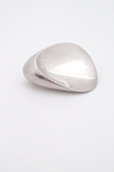 Georg Jensen brooch #328 by Nanna Ditzel