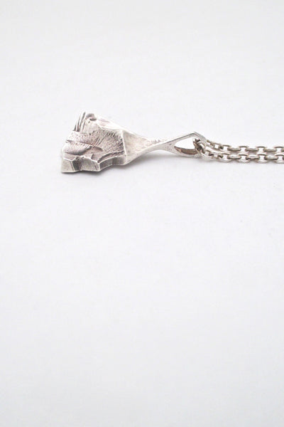 profile Matti Hyvarinen Finland vintage textural silver pendant necklace Scandinavian Modern jewelry design