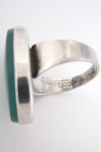 N E From large chrysoprase ring