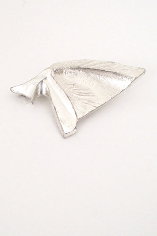 Matti Hyvarinen textured silver brooch