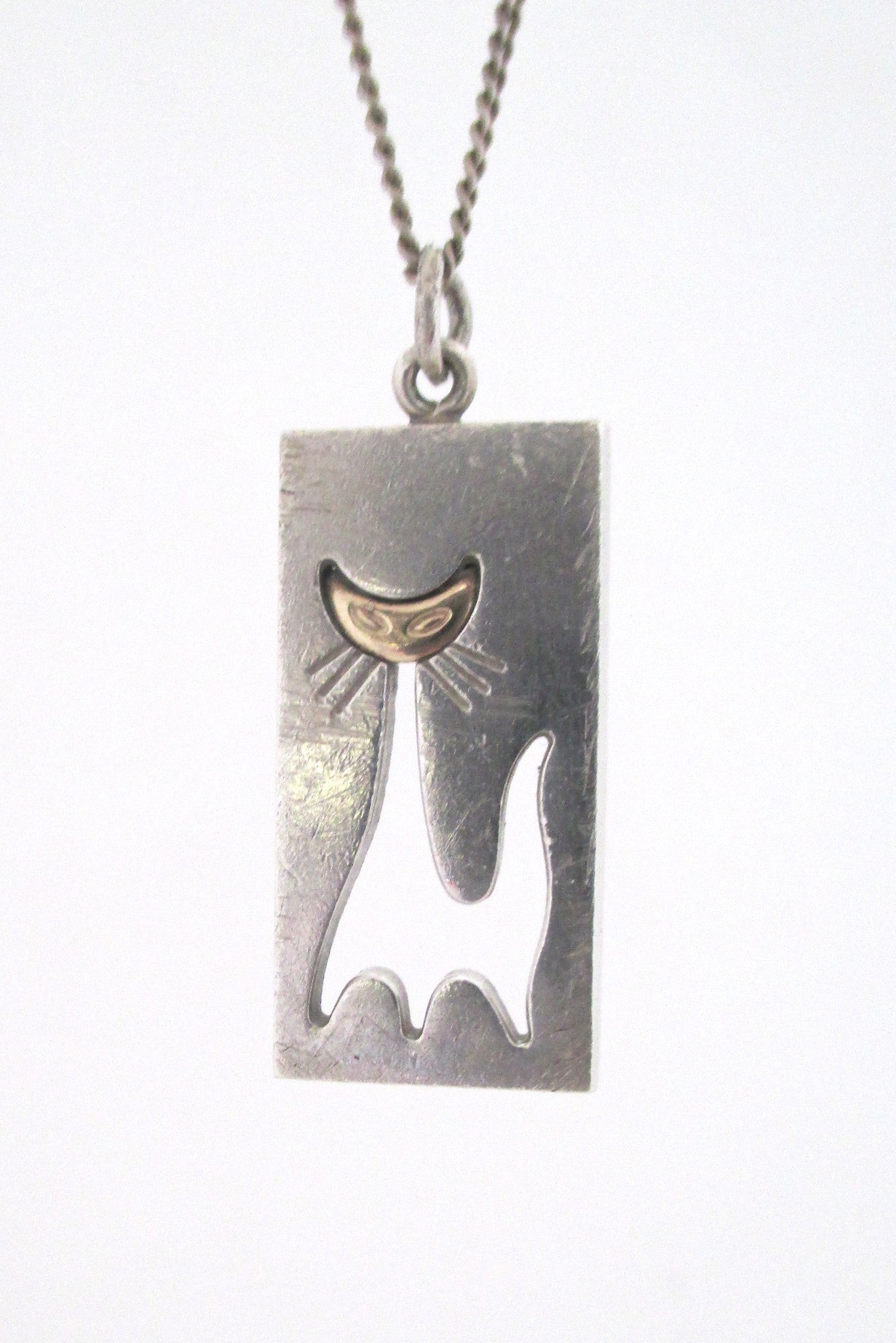 detail Elis Kauppi for Kupittaan Kulta Finland vintage sterling & gold cat pendant necklace
