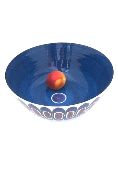 scale Royal Copenhagen Aluminia Denmark extra large Tenera bowl by Inge Lise Koefoed Scandinavian Modern design