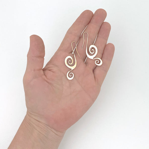 scale vintage sterling silver gilt swirl drop earrings London 1976 
