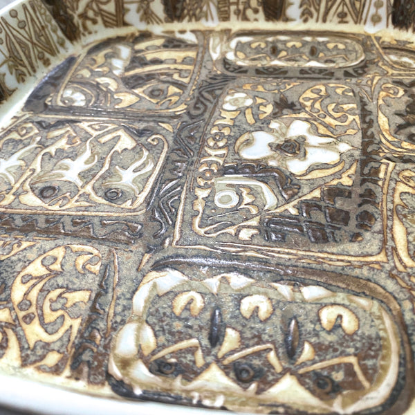 glaze detail Royal Copenhagen Denmark vintage ceramic faience large Baca dish Nils Thorsson 1975 1979 Scandinavian design