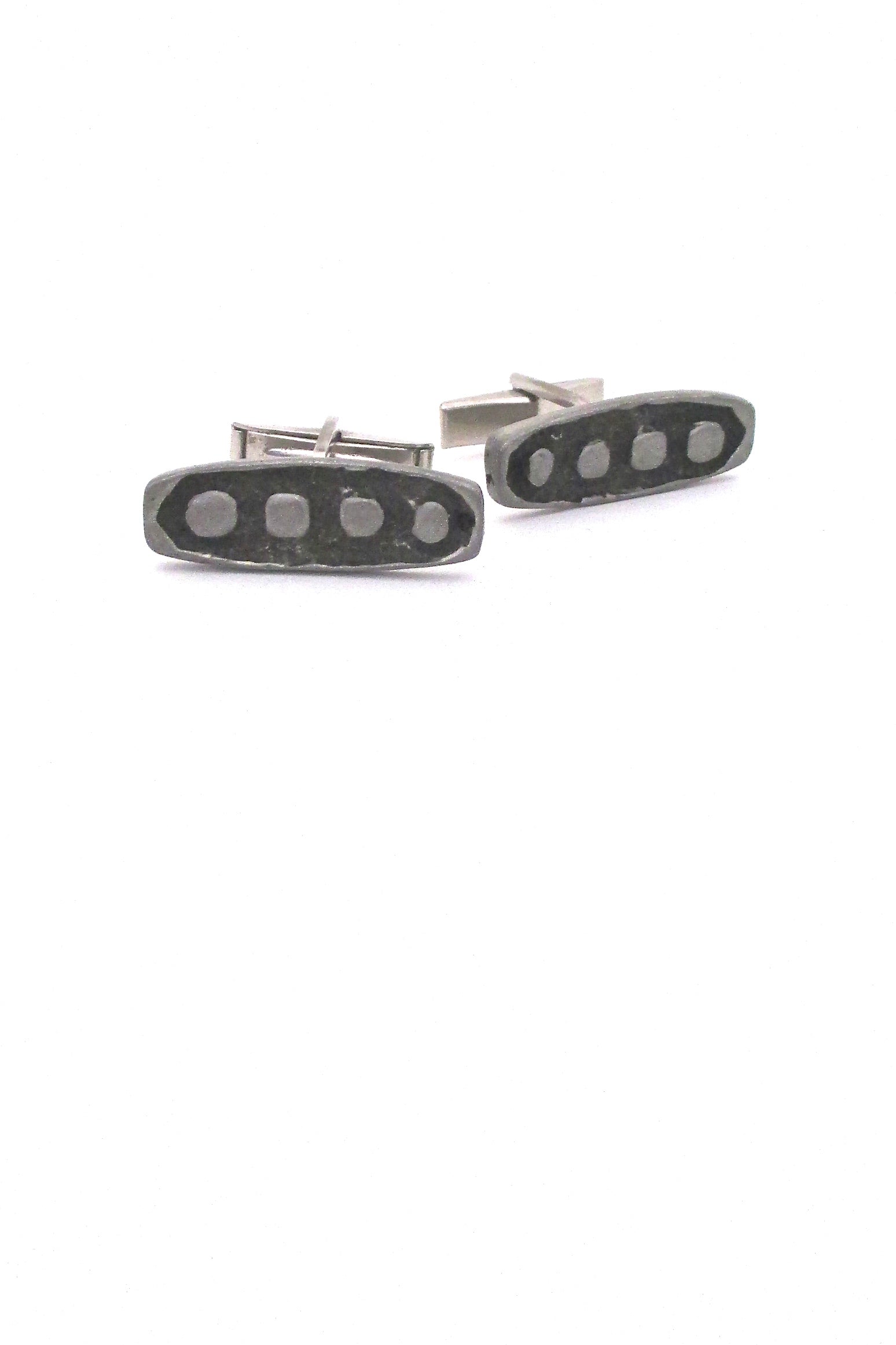 detail Robert Larin Canada vintage brutalist pewter shadowbox dots cufflinks