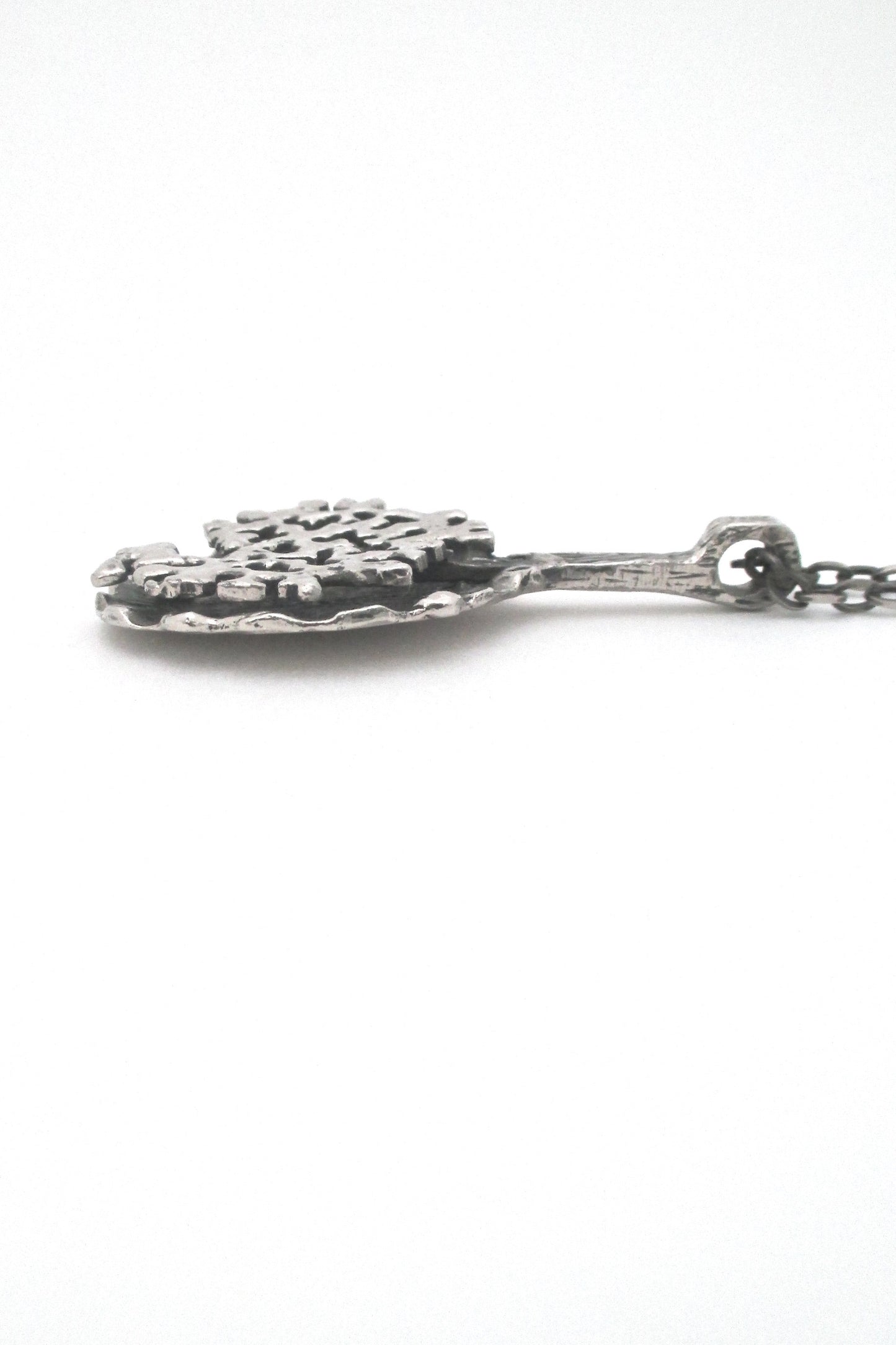 Robert Larin 'shadowbox lichen' pendant necklace